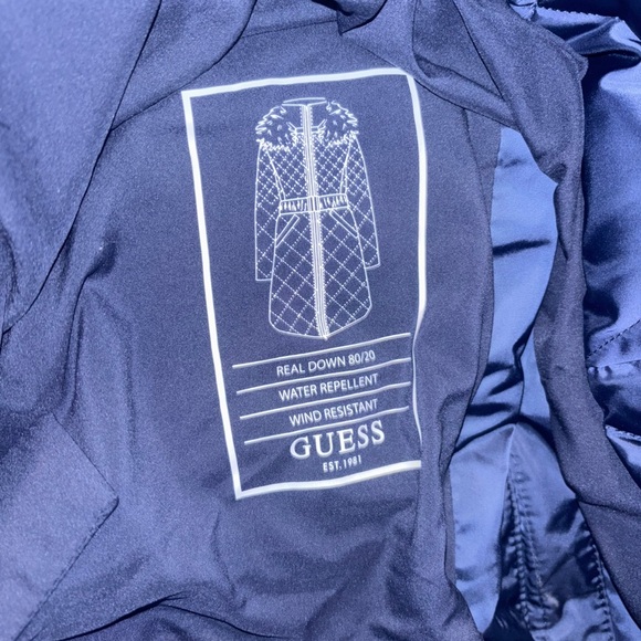 GUESS Real Down Belted Puffer Jacket ❄️✨ (Retail $250+) - Picture 5 of 7